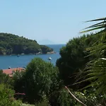 Ξενοδοχείο με διαμερίσματα Morcone Capoliveri (Isola d'Elba)