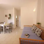 Ξενοδοχείο με διαμερίσματα Morcone Capoliveri (Isola d'Elba)